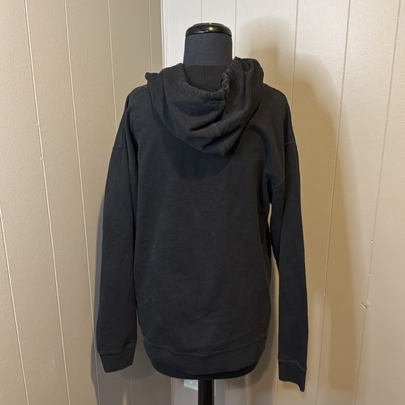 Z Phoebe Bridgers Men/Unisex Medium Sweater Hoodie Punisher Portrait Skeleton - Picture 5 of 6